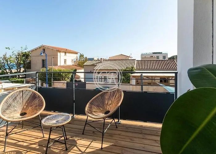 Villa Superbe Contemporaine Pied Dans L'eau