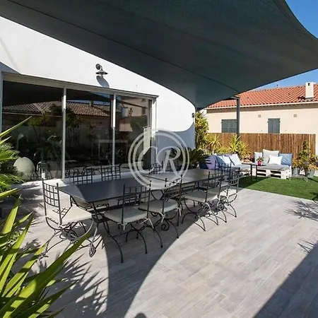 Superbe Contemporaine Pied Dans L'eau Villa Hyeres