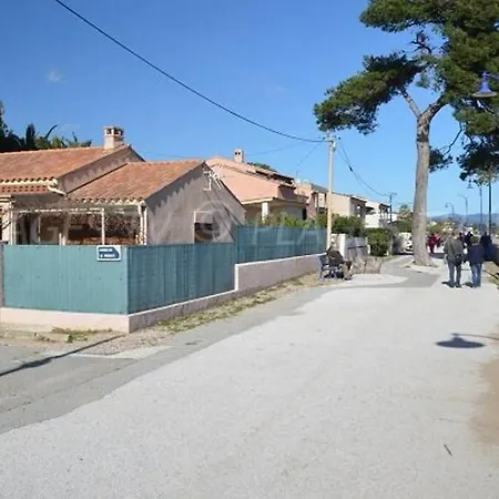 Superbe Contemporaine Pied Dans L'eau Villa Hyeres